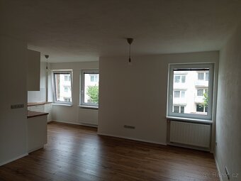 Prodej bytu 3+kk ve Znojmě, ulice Vančurova - 5