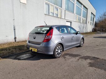 Hyundai i30 1.4i 80kw, tažné, klima - 5