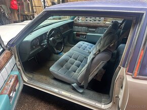 1978 Buick Riviera Coupe 5th gen. 350cu - 5