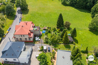 Rodinný dům s restaurací o výměře 507 m2 v obci Lískovec - 5