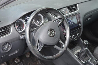 Š.Octavia 1.6TDi 85kw STYLE PLUS po 1.majiteli koup. v čr - 5