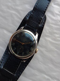 Staré, funkční, vojenské Sviss hodinky- Metro - 5