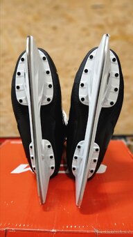 Brusle CCM Next 9R - 5