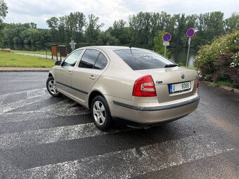 Škoda Octavia 1,6 85kw - NOVÁ STK - 5