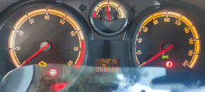 Opel Corsa 63kw, CZ původ, pouze 69.000 km, dvoudveřový - 5