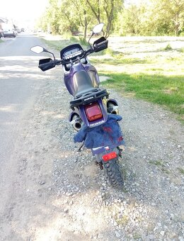 Honda NX 650 Dominator - 5