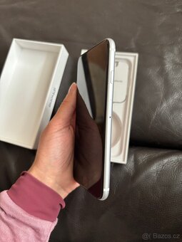iPhone SE 64GB 2020 - 5