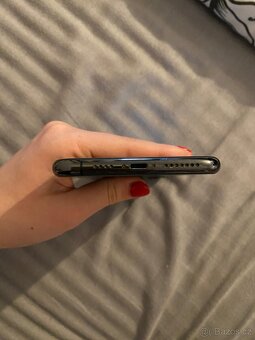 iPhone 11 Pro Max 64GB - TOP STAV - 5