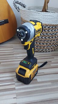 Aku pro nářadí DeWALT 20V/ 9.0mAh+Dual nabíječka, nové. - 5