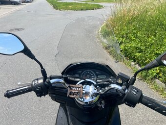 Honda PCX 125ccm 2010 - 5