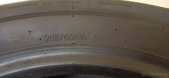 Hankook 205/60 R16 96H 5-6mm - 5
