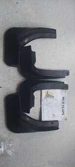 4x zástěrky blatníku Škoda Rapid - 5