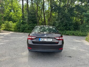 Škoda Superb L&K 2.0 TSI / 162 kW - 5