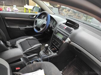 Škoda Octavia 2 Combi "pojízdná s platnou TK} - 5