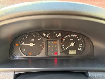 Renault laguna 2003 1,9 d - 5