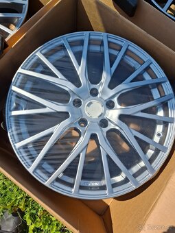 AEZ panama high gloss 5x112 8x19 ET21 - 5