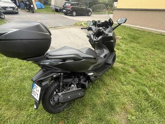 Honda Forza 125 - 5
