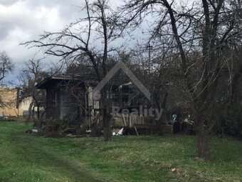 Stavební parcela 981 m2 na Včelné - 5