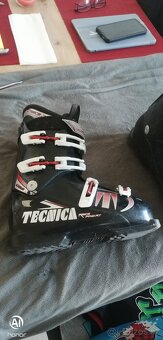 Prodám dětské lyže Head +lyžáky Technica - 5