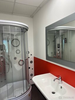 PRONÁJEM samostatného pokoje v centru Holic - 5