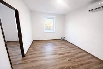 Pronájem bytu 2+1 Jasenná - 5