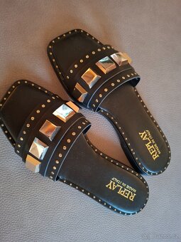 Nazouvaky Replay - 5