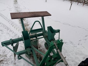 Sazeč na brambory za malotraktor - 5