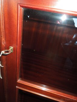 prosklený skleník mahagon - 5