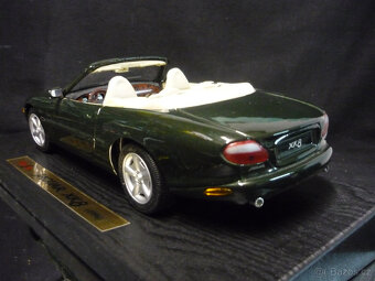 Jaguar XK8 1996 Maisto 1/18 - 5