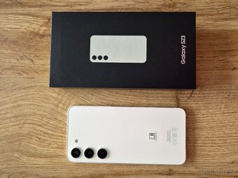 Prodám Samsung Galaxy S23 - 5