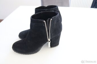 dámské kotníkové boty Bershka - 5