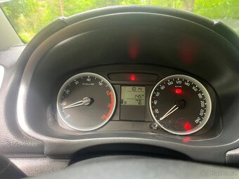 Škoda Fabia 1.6 16v 2009 kombi - 5