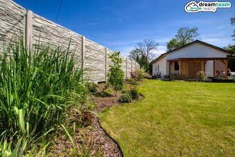 Sympatický bungalov 4+kk s moderním designem - 3 ložnice, te - 5