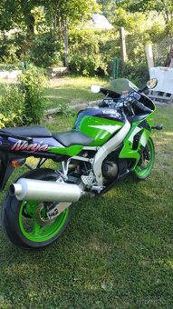 Kawasaki Ninja - 5
