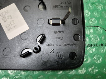 pravé sklo zrcátka konvexní vyhřívané, elektricky nastavitel - 5