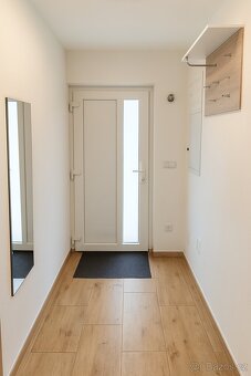 Pronájem rodinného domu 3+kk (120 m²) s dvorkem – Oslavany - 5