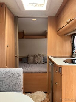 Adria Altea 390 – ľahký obytný príves do 1000kg so solárom - 5