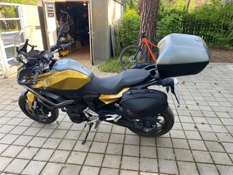 BMW F900 XR 1. majitel 10 tis. Km - 5