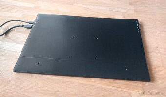 Přenosný monitor 15.6" - 5