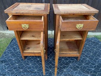 2 dřevěné skříňky - 5