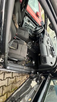VW Bora 1,6 náhradní díly - 5