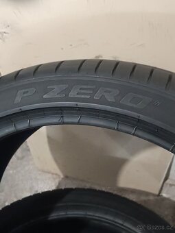 Letní pneu 275/35/22 Pirelli P Zero - 5
