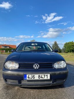 VW Golf IV. - 5