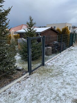VÝSTAVBA OPLOCENÍ, DLAŽBY - 5