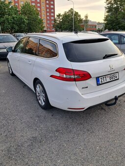 Prodám Peugeot 308 1.5 blu HDI - 5