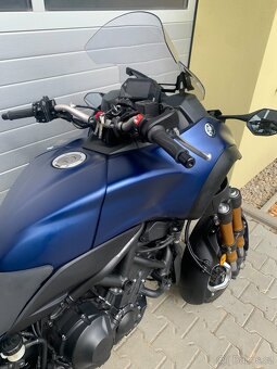 Yamaha Niken GT - 5