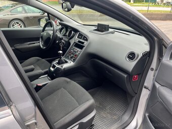 Prodám PEUGEOT 5008 1.6 hdi původ CZ - 5