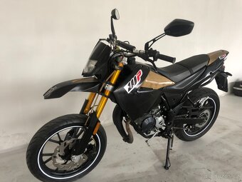 Generic Supermoto 50 - 5