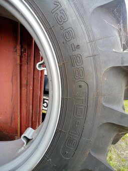 ZETOR 4011 - KOMPLET KOLA + BLATNÍKY - NOVÉ - 5