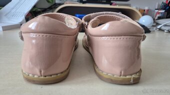 Prodám dívčí střevíčky FRIBOO, vel. 29 - 5